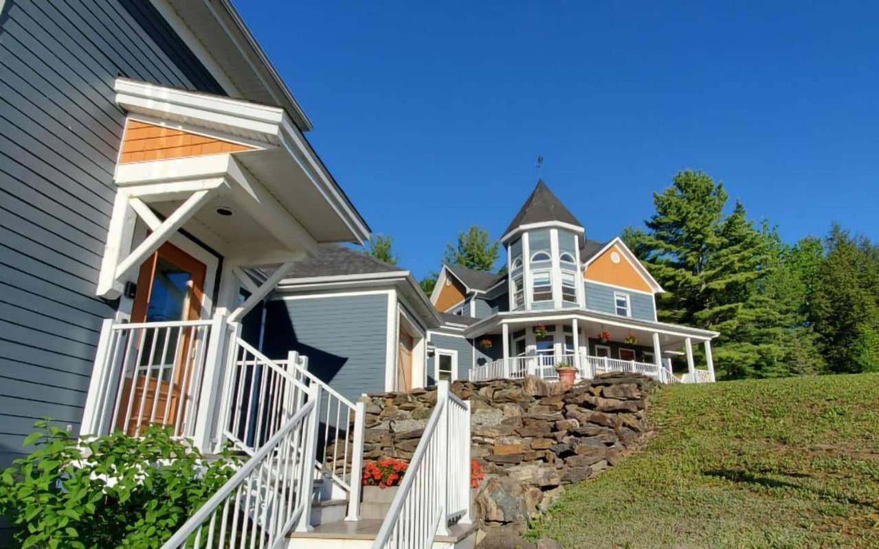 Location Au Sommet Du Lac Magog Exterior foto